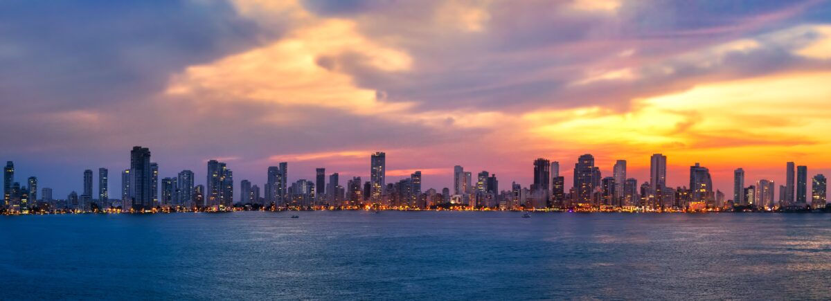 Sunset Charter in Cartagena